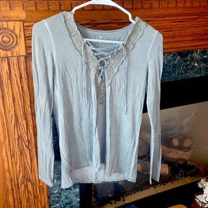 Long-sleeve American Eagle Shirt
